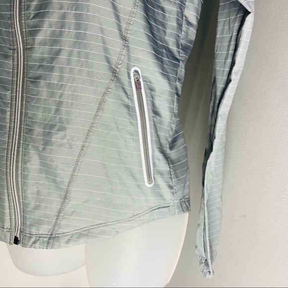 Athleta Women's Jacket Running Windbreaker Full Zip Elastic Cuff Gray Size XXS - Picture 2 of 9